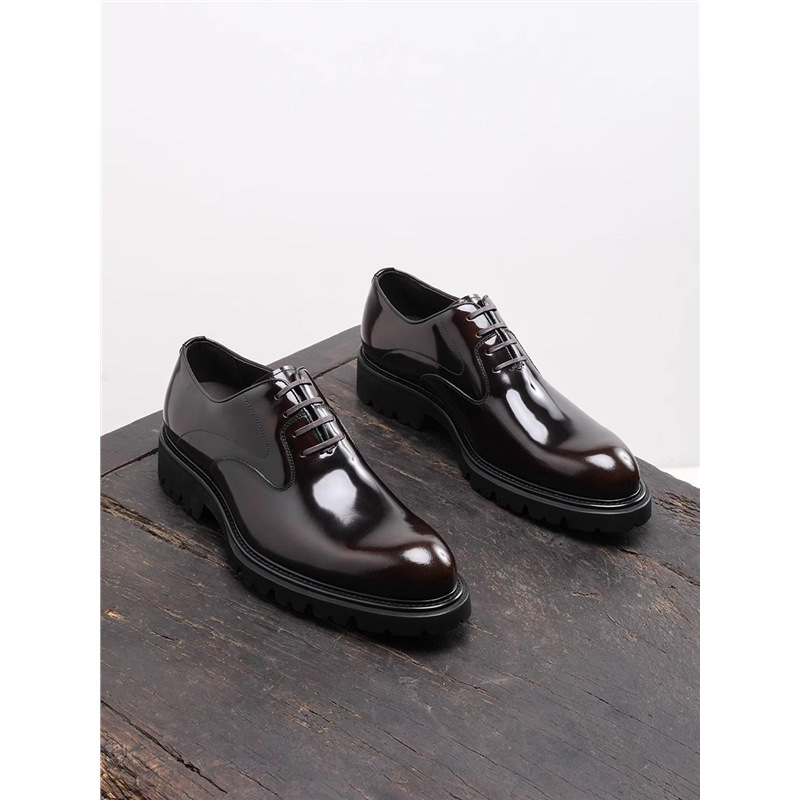 Eleganckie, modne, biznesowe,  – Young Men'S Grooming recenzja i cena